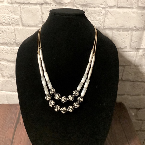 J. Jill Jewelry - J Jill Beaded black white beige Necklace